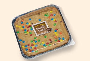 Ready-to-decorate cookie cake Ready-to-decorate cookie cake in a disposable pan, perfect for cookie packs