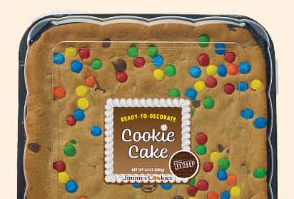 M&M’s cookie cake M&M’s cookie cake topped with colorful candy pieces